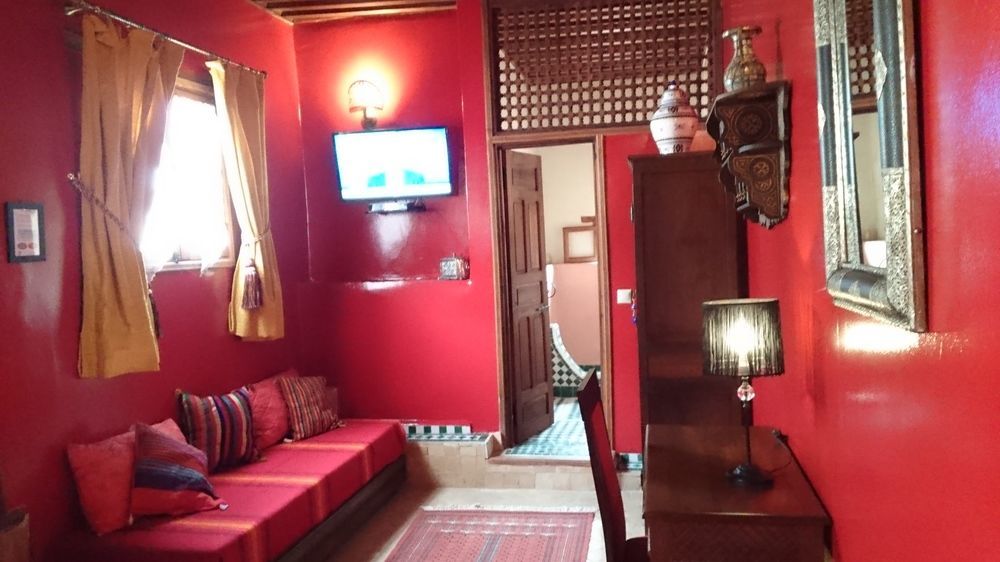 Riad Letchina Fes Exterior photo