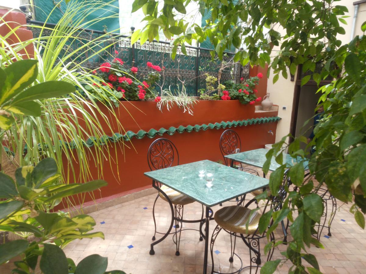Riad Letchina Fes Exterior photo