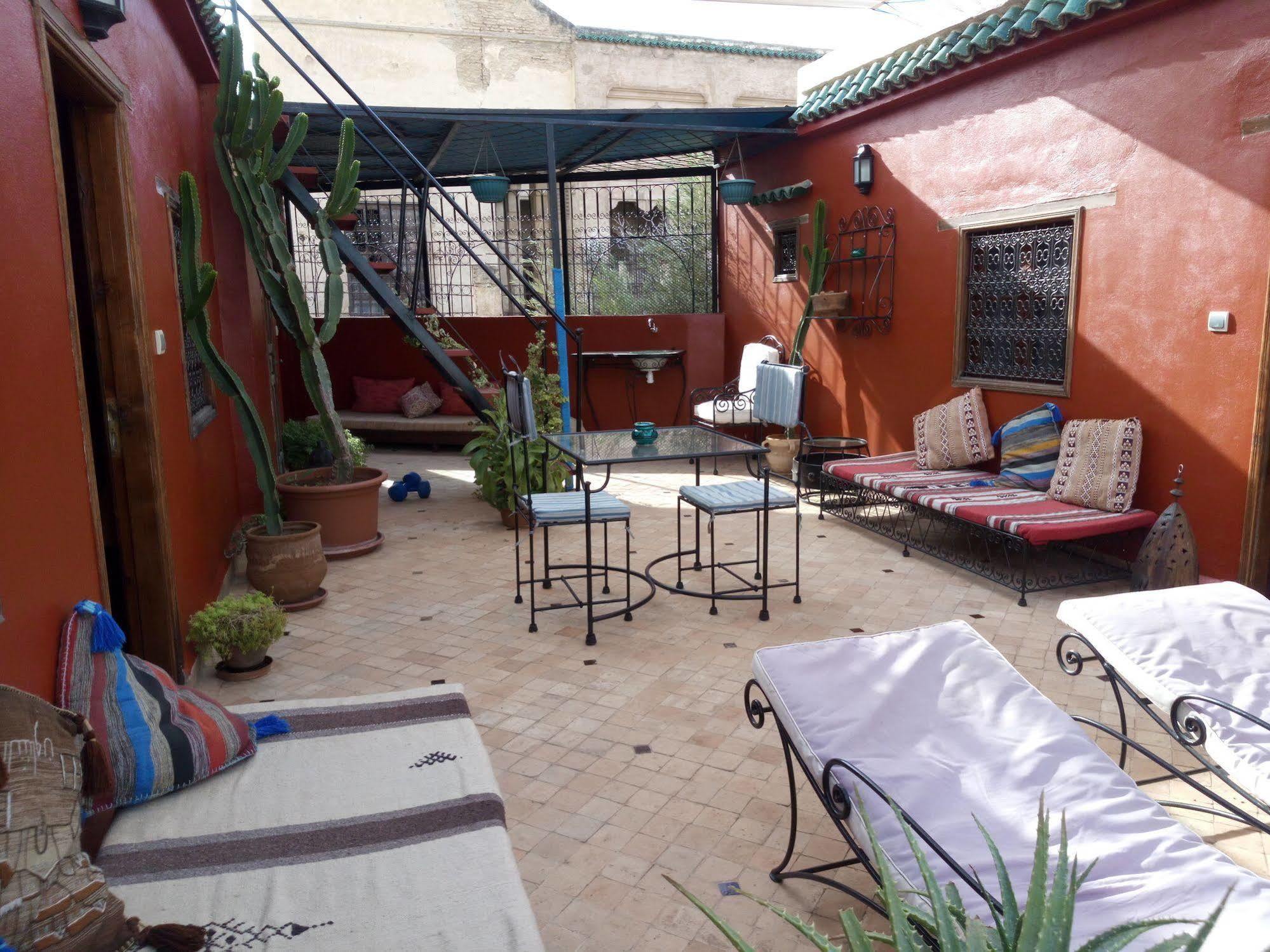 Riad Letchina Fes Exterior photo